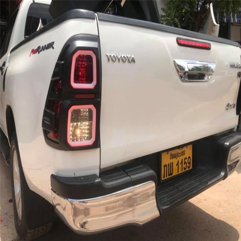 Toyota Revo/ Hilux 2015,2018,Toyota Revo/ Hilux 2015 piduritulelatern Reg.